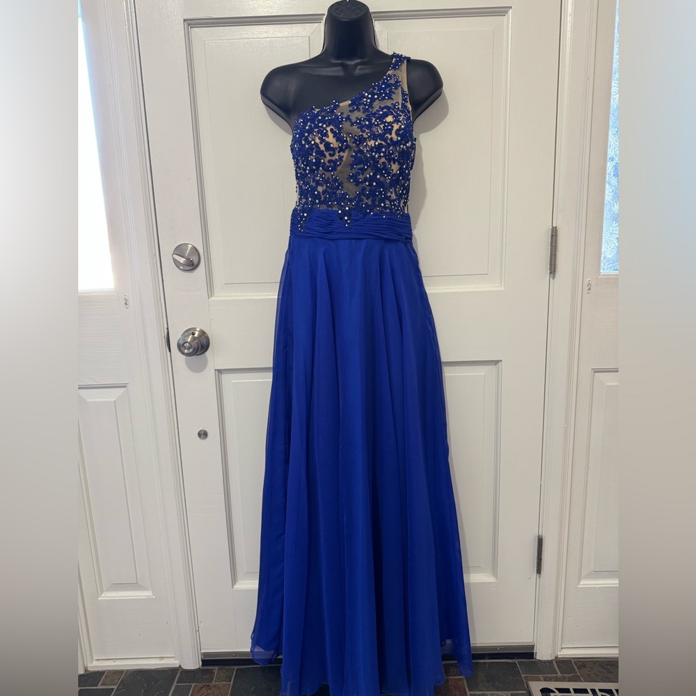 Aspeed Royal Blue One-Shoulder Gown